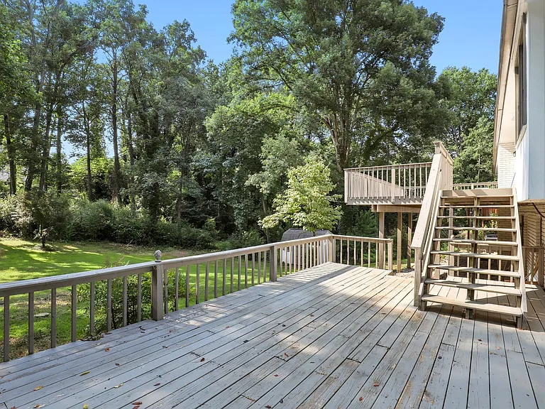 3304 Northbrook Dr — Photo 19