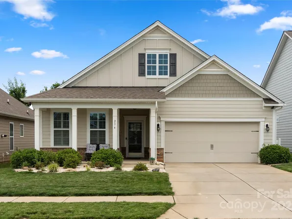 274 Robinwood Ln, Lake Wylie, SC 29710
