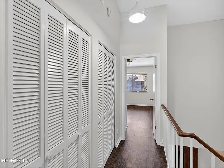 7701 Baymeadows Cir W #1052 — Photo 23