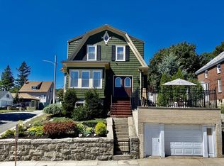 424 Oak Grove Ave, Fall River, MA 02723