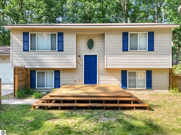 8832 South Rd, Interlochen, MI 49643