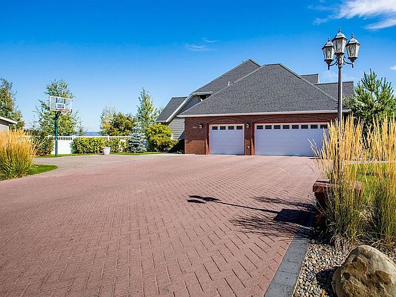 2nd image of 362 E Bowman Dr