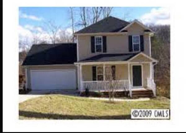 1st image of 371 Brookfield Dr