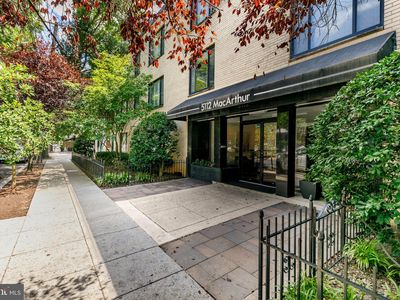 5112 Macarthur Blvd NW APT 207, Washington, DC, 20016