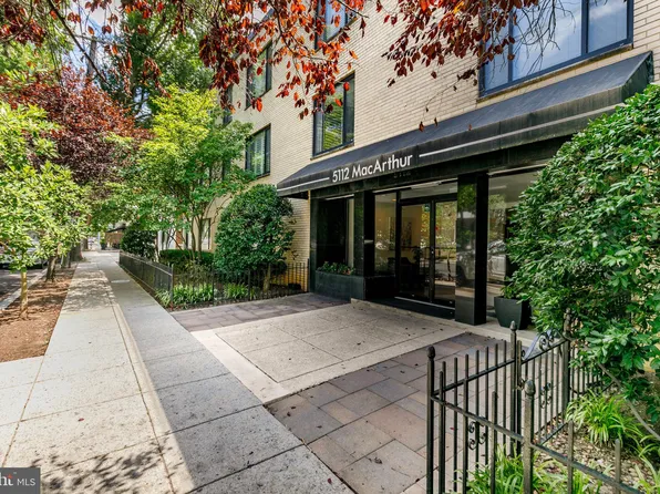 5112 Macarthur Blvd NW APT 207, Washington, DC 20016