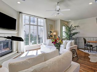 909 W 22nd St SUITE K, Houston, TX 77008