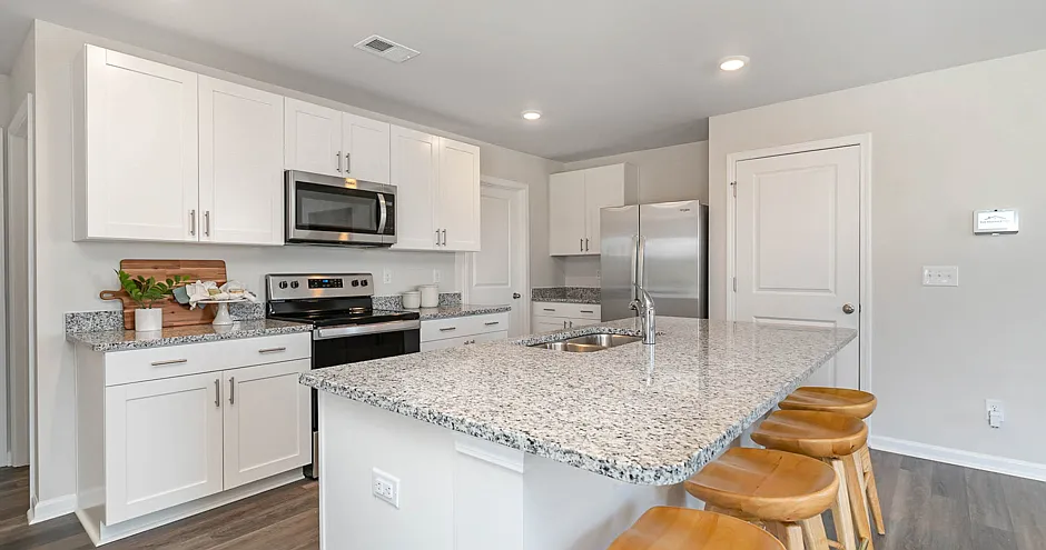 The Grove at Village Oaks — Photo 2