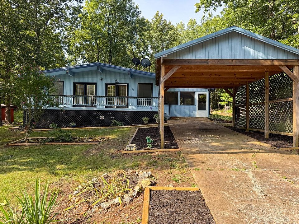 1st image of 129 Mineola Dr