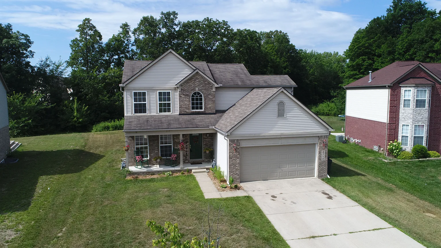 8710 Lilly Dr photo 1