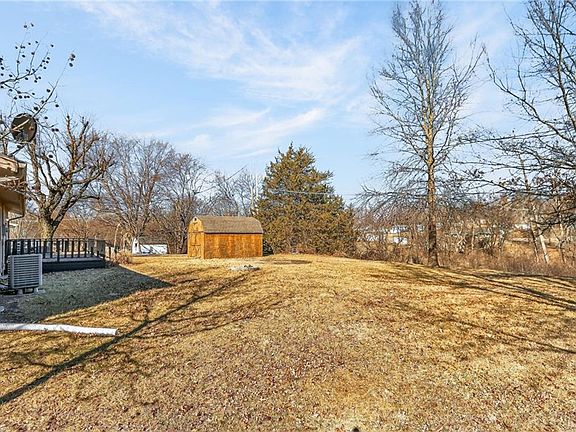 5th image of 1407 W Main Ter