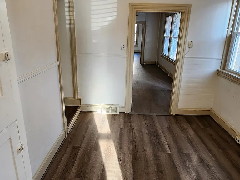 116 N Pine St #1 — Photo 9