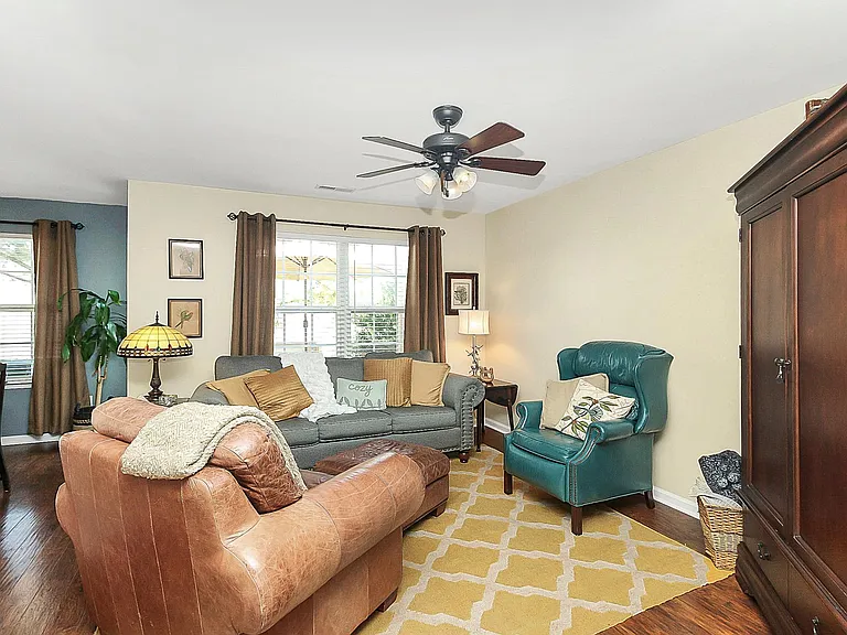 2292 Hanover Ct — Photo 9
