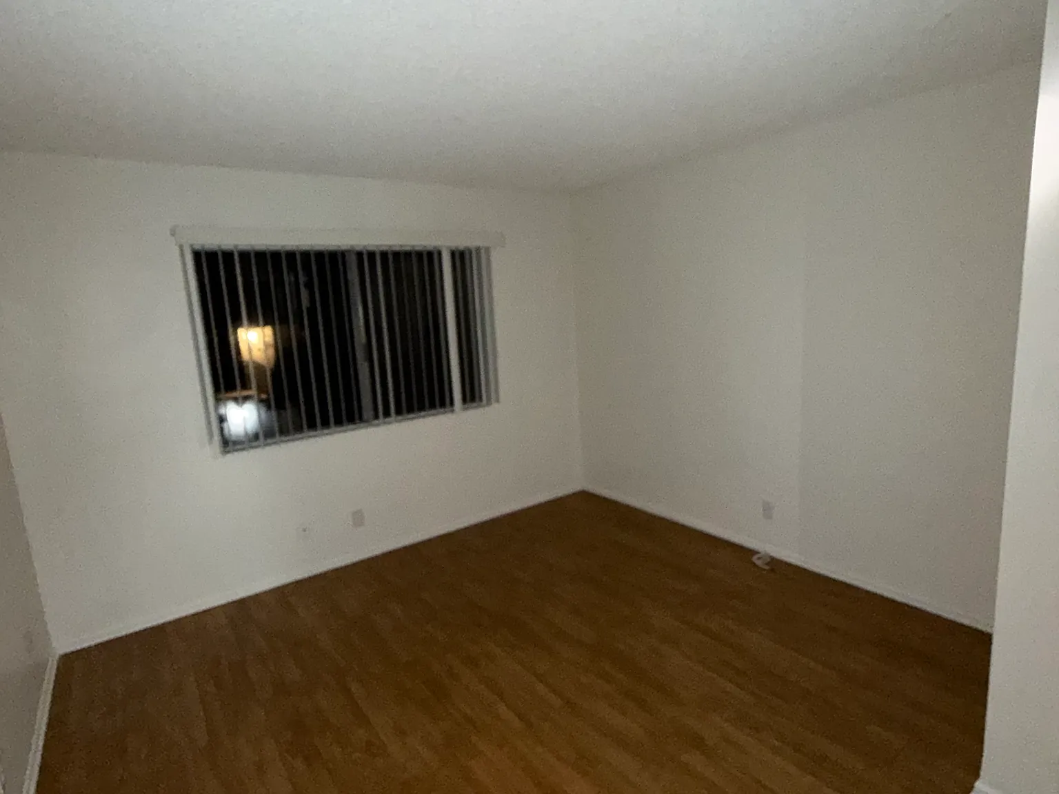 2 bed, 800 sqft, $2,200 — Photo 3