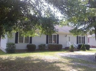 635 S Camden Ave, Fruitland, MD 21826