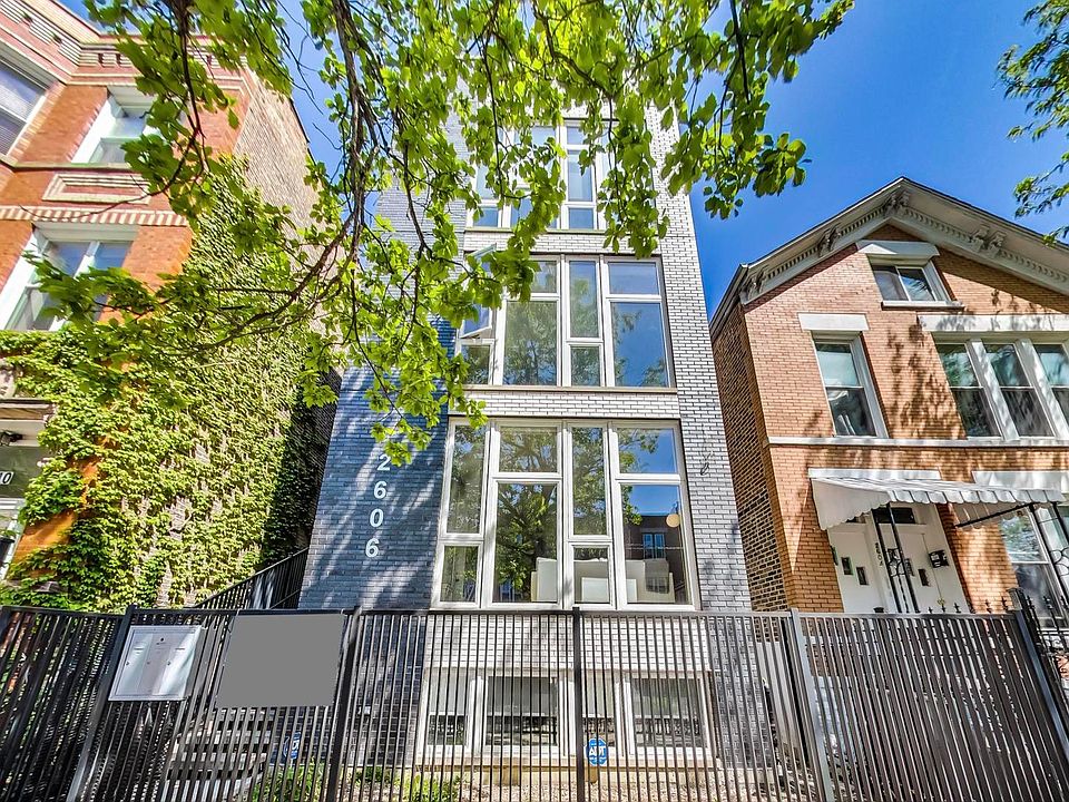1st image of 2606 W Thomas St #1