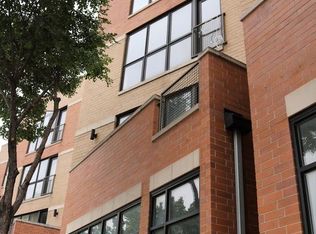 2432 W Madison St #3, Chicago, IL 60612