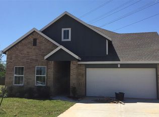 1846 William Scott St, Baytown, TX 77523