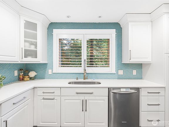 4th image of 65 Stable Lane