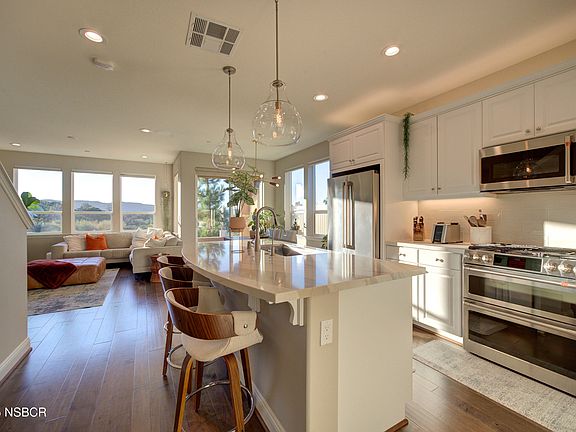 4th image of 5607 Gazania Ct