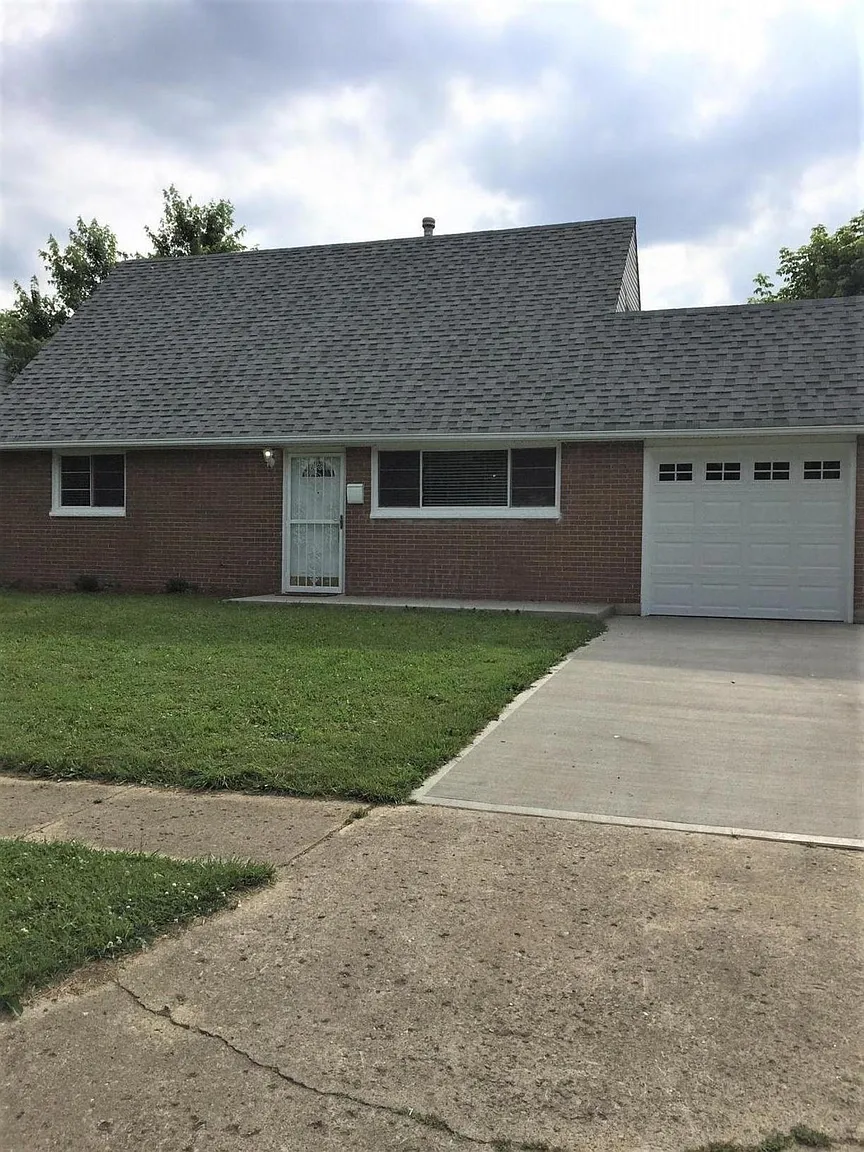 1571 Basil Dr photo 1