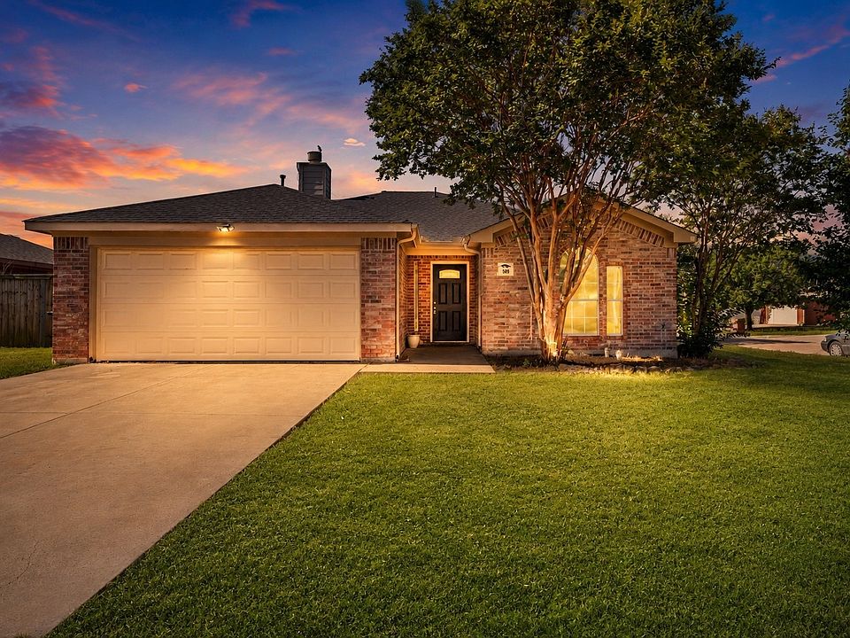 1st image of 609 Lonestar Park Ln
