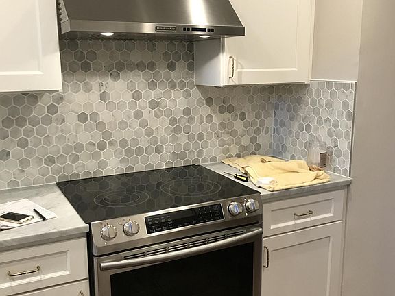 New kitchen and appliances