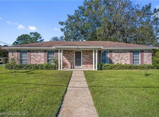4032 Shana Dr, Mobile, AL 36605
