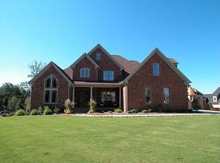 2713 High Vista Point, Gainesville, GA 30501