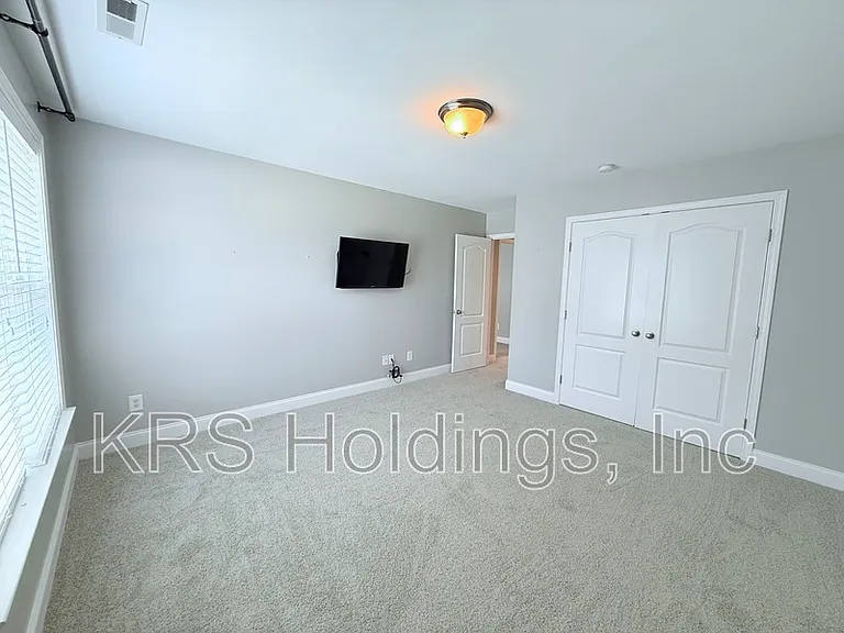5810 Spring Glen Ln — Photo 29