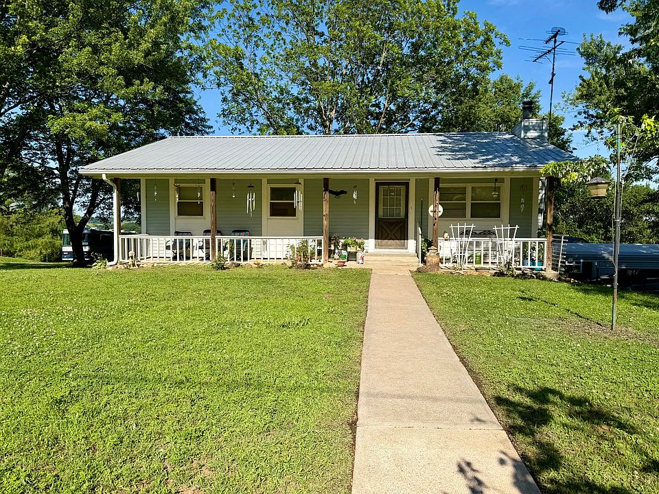 1st image of 1405 S 951 Road