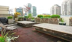 8 Wellesley St E #3910 — Photo 7