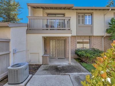 19702 Vineyard Ln, Saratoga, CA, 95070
