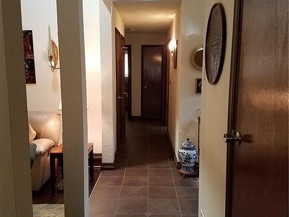 4th image of 2121 Sea Gull Dr