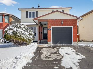 544 Apollo Way, Ottawa, ON K4A 1V7