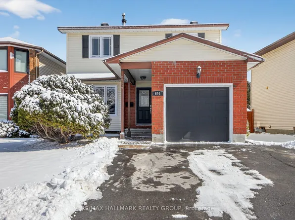 544 Apollo Way, Ottawa, ON K4A 1V7