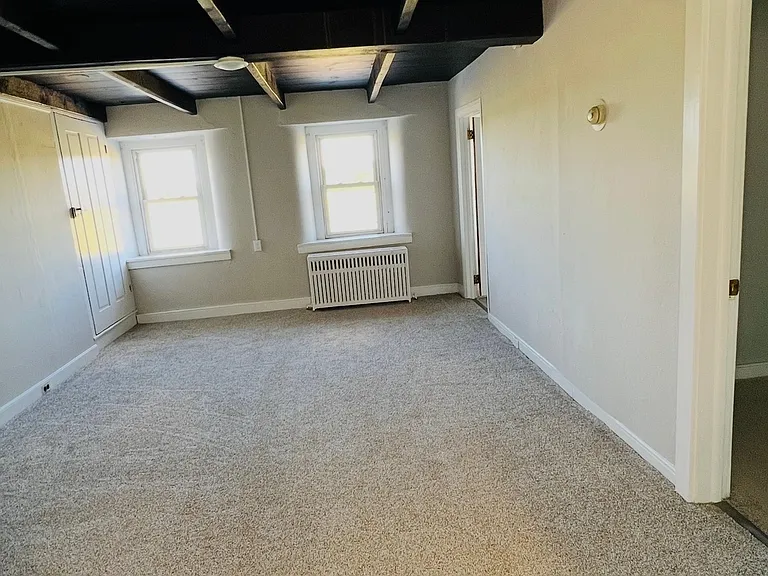 288 Hoffmansville Rd #B — Photo 7