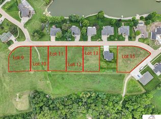 1035 Lakeshore Dr, Crete, NE 68333