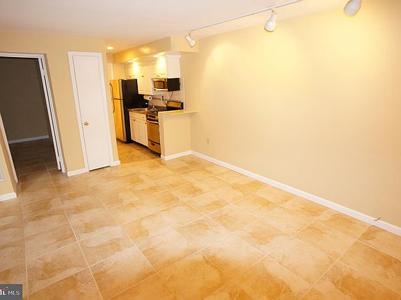 5th image of 1754 Corcoran St NW APT 54B