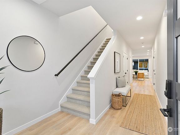 2nd image of 4915 N 19th Street