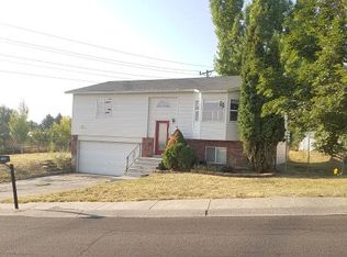 1495 Gwen Dr, Pocatello, ID 83204
