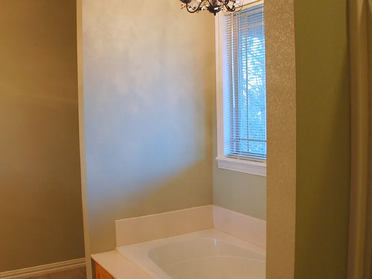4747 W Mayflower Ct — Photo 7