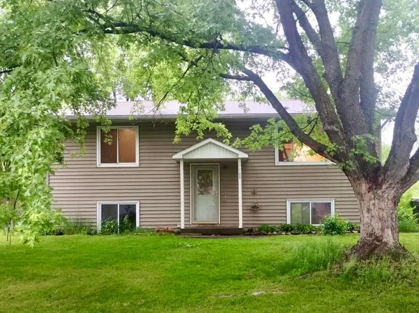 109 Marvin Elwood Rd, Monticello, MN 55362