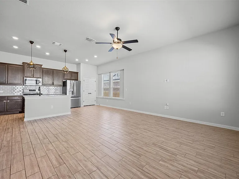 12900 Bloomington Dr — Photo 12
