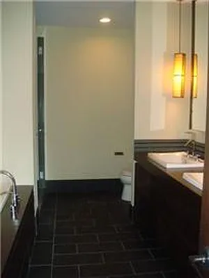 Rented by La Seven Inc. | media 24