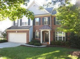 324 River Banks Rd, Matthews, NC 28105
