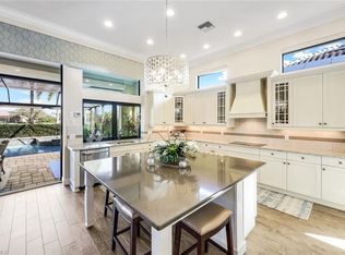 11925 Heather Woods CT, NAPLES, FL 34120