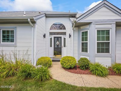 47 Gainsborough Court, Manalapan, NJ, 07726