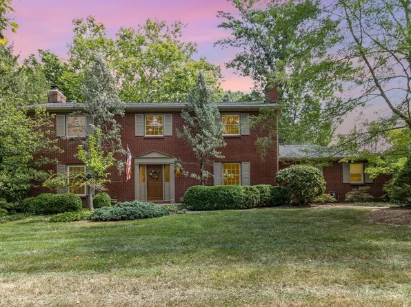 1102 Eversole Rd, Cincinnati, OH 45230