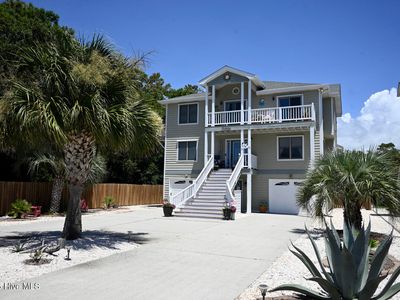 108 E Island Drive, Oak Island, NC, 28465