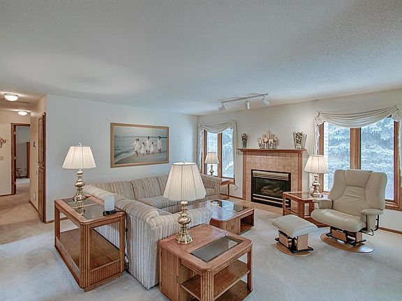 5th image of 9048 Glen Edin Ln